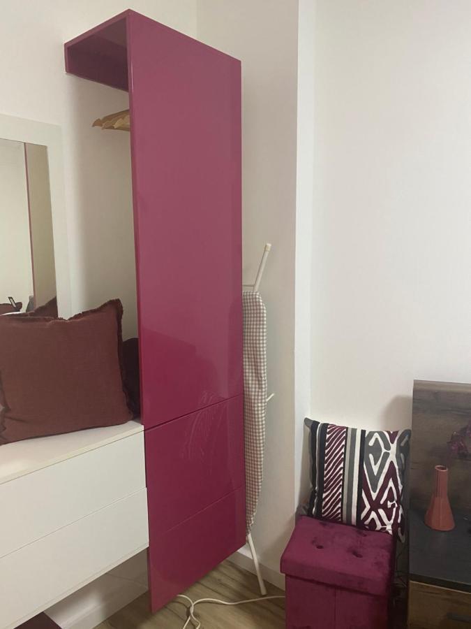 Tatra Apartment By The Danube Fully Accessible Budapest Exteriör bild